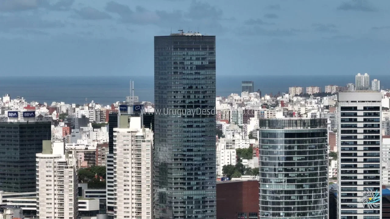 Preview video 130