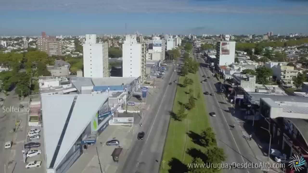 Video aéreo de Av. Italia, Montevideo