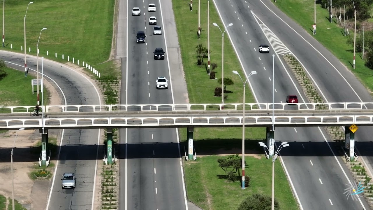 Vista aérea del cruce de las rutas 11 e Interbalnearia, Canelones